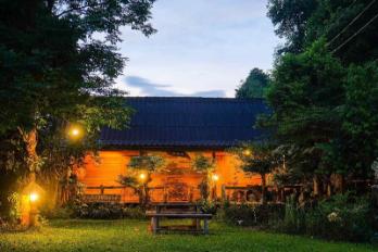 บ้านอีสาน คันทรี เฮาส์